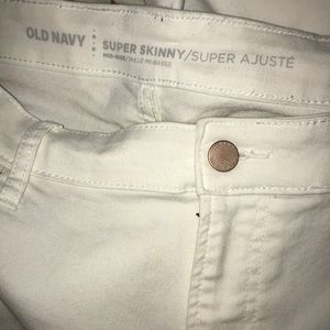 Old navy super skinny mid rise white denim